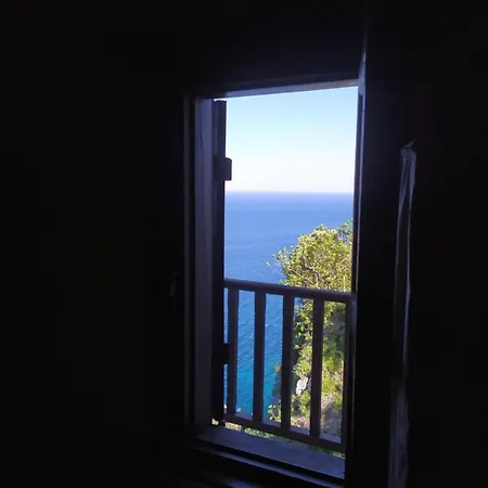 Triple Studio Room In Mylopotamos Beach Tsangarada Exterior photo